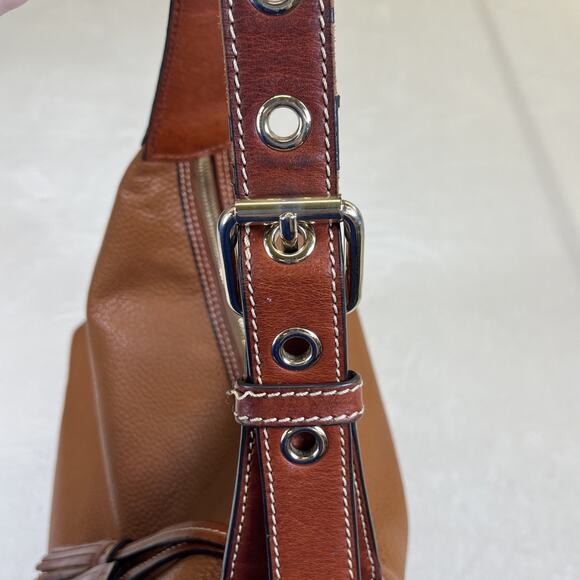 Dooney & Bourke Wexford Hobo Shoulder Bag Large Tan Pebbled Leather & Camel Brwn - Picture 16 of 16